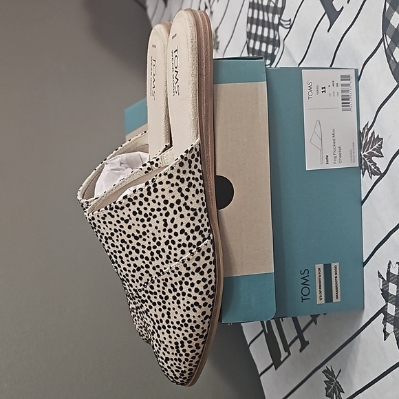 TOMS Mini Cheetah print mules - Picture 2 of 3